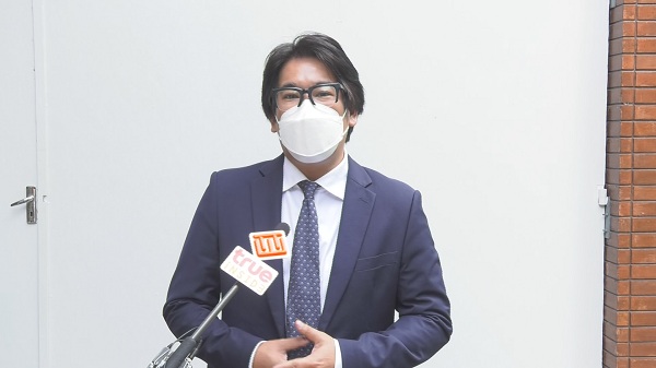 “ลีโอ พุฒ” อัปเดตอาการหลังเข้ารับการผ่าตัดเส้นเลือดหัวใจตีบ (มีคลิป) “ลีโอ พุฒ” อัปเดตอาการหลังเข้ารับการผ่าตัดเส้นเลือดหัวใจตีบ (มีคลิป)