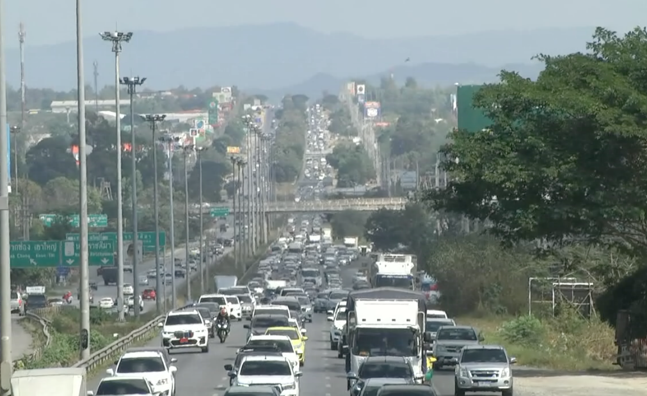 กลัวรถติด!ปชช.ทยอยเข้ากรุงหลังฉลองปีใหม่ มิตรภาพจราจรแน่น