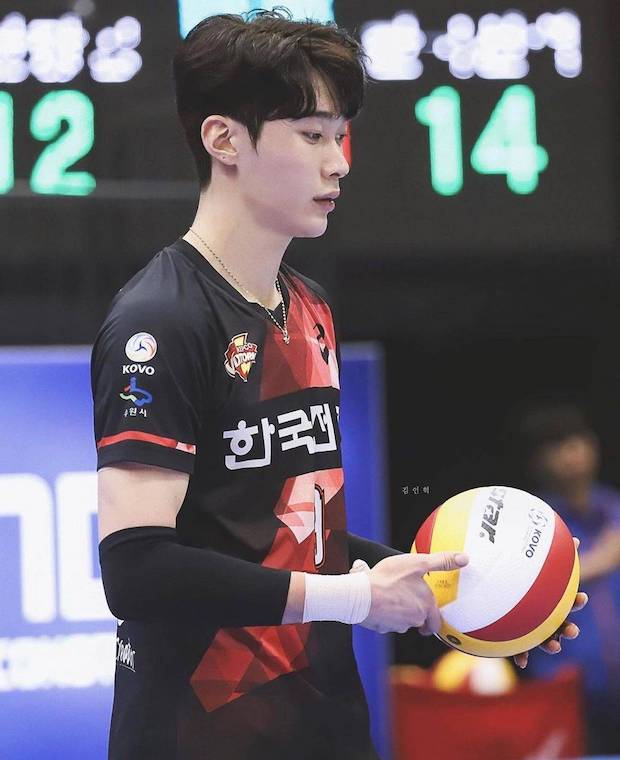 ถูกพบเสียชีวิต!! ‘คิมอินฮยอก’ นักวอลเลย์หนุ่มเกาหลีลาโลกหลังถูกบูลลี่นับสิบปี