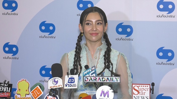 “เบลล่า” เตือนสติคนทำศัลยกรรมควรศึกษาให้ละเอียด  (มีคลิป)