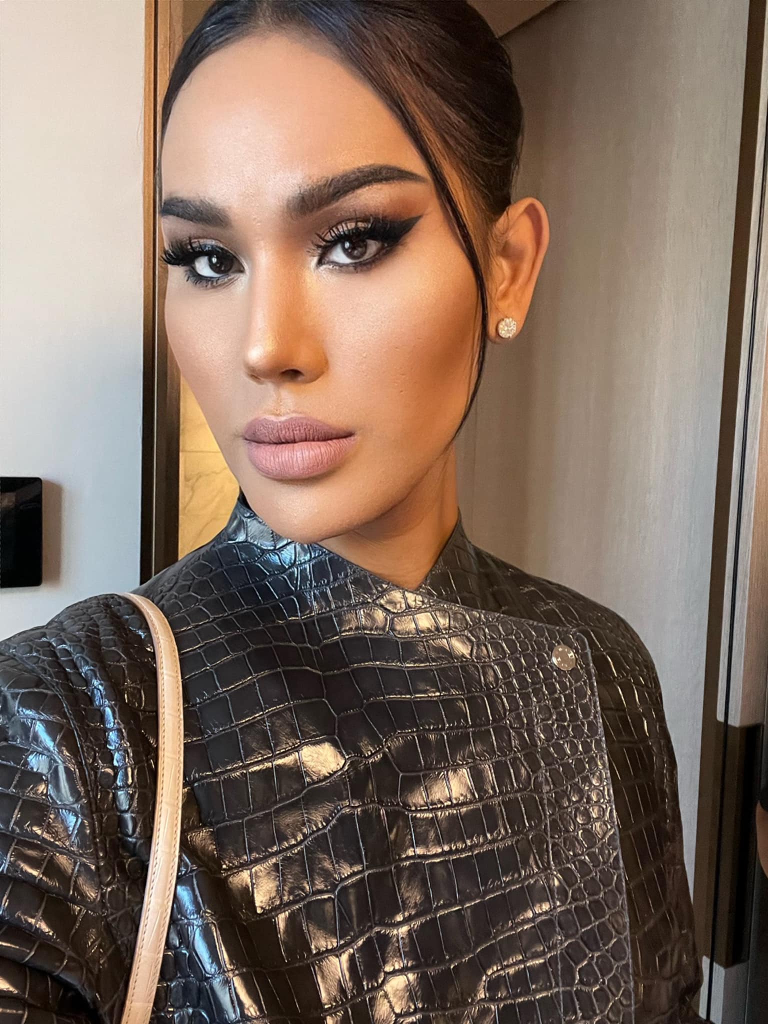 แอนนา ลั่น! จะทนคบทำไม เพื่อนเข้ามาในรูปแบบเจ้ากรรมนายเวร