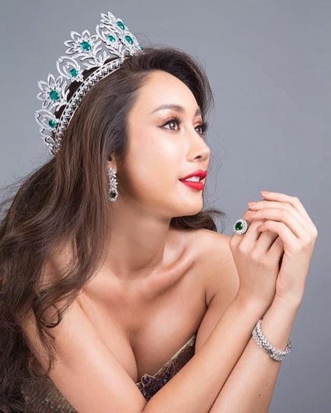 ถึงกับโล่ง!! น้ำเพชร ได้ตัวคนเอากระเป๋าปลอมจำนำ หลังถูกแจ้งความจับ ทำให้อับอายและถูกหาว่าขี้โกง ถึงกับโล่ง!! น้ำเพชร ได้ตัวคนเอากระเป๋าปลอมจำนำ หลังถูกแจ้งความจับ ทำให้อับอายและถูกหาว่าขี้โกง