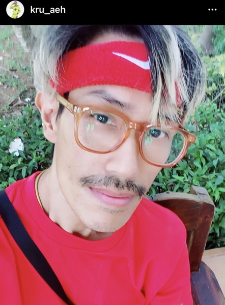 เอ๊ะ ละอองฟอง อาการดีขึ้นเรื่อย ๆ ลุกขึ้นนั่ง และเดินช้าได้แล้ว! เอ๊ะ ละอองฟอง อาการดีขึ้นเรื่อย ๆ ลุกขึ้นนั่ง และเดินช้าได้แล้ว!