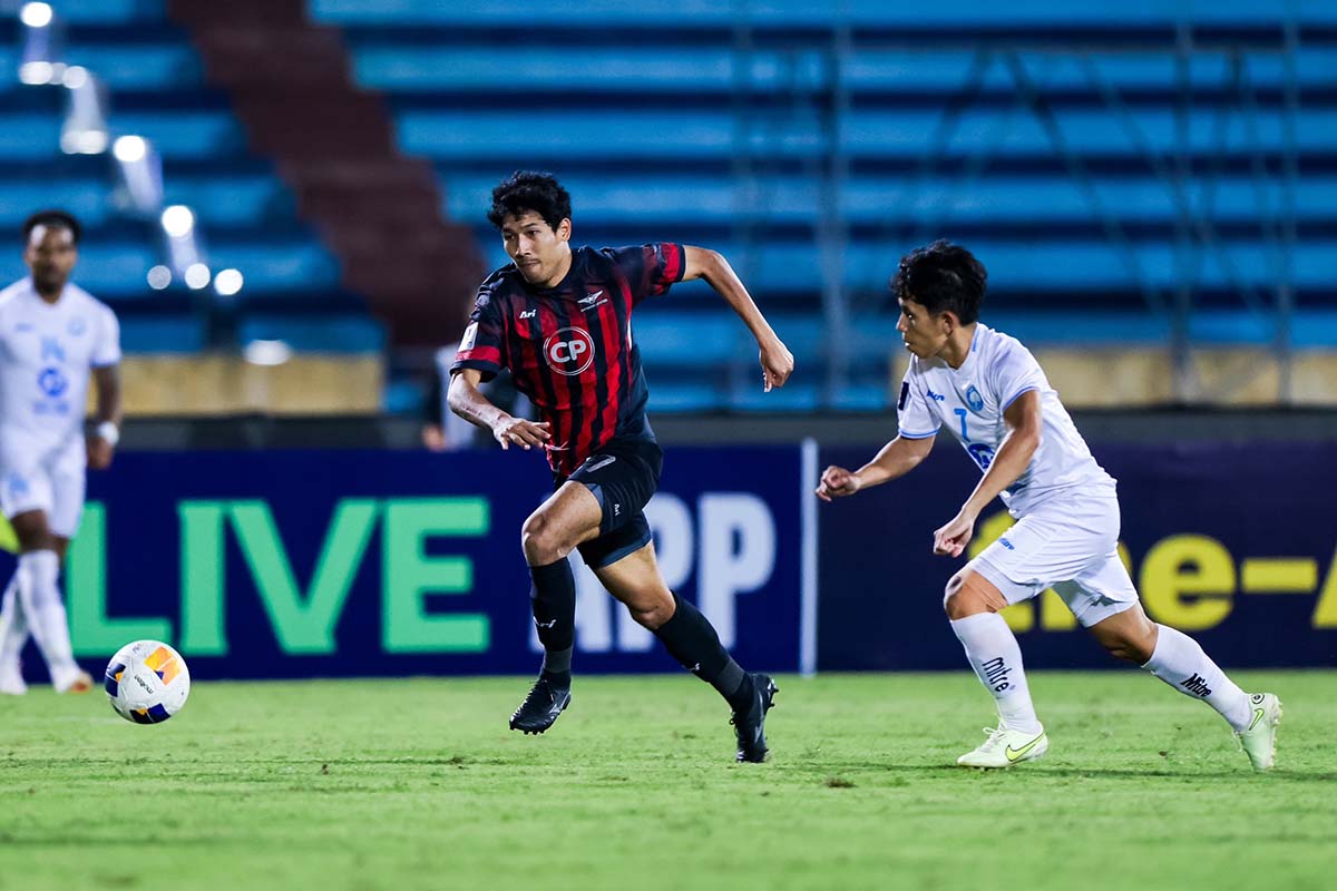 'แข้งเทพ' บุกเสมอ 'นัม ดินห์' แบ่งแต้มศึก เอเอฟซี แชมเปี้ยนส์ ลีก สอง 'แข้งเทพ' บุกเสมอ 'นัม ดินห์' แบ่งแต้มศึก เอเอฟซี แชมเปี้ยนส์ ลีก สอง