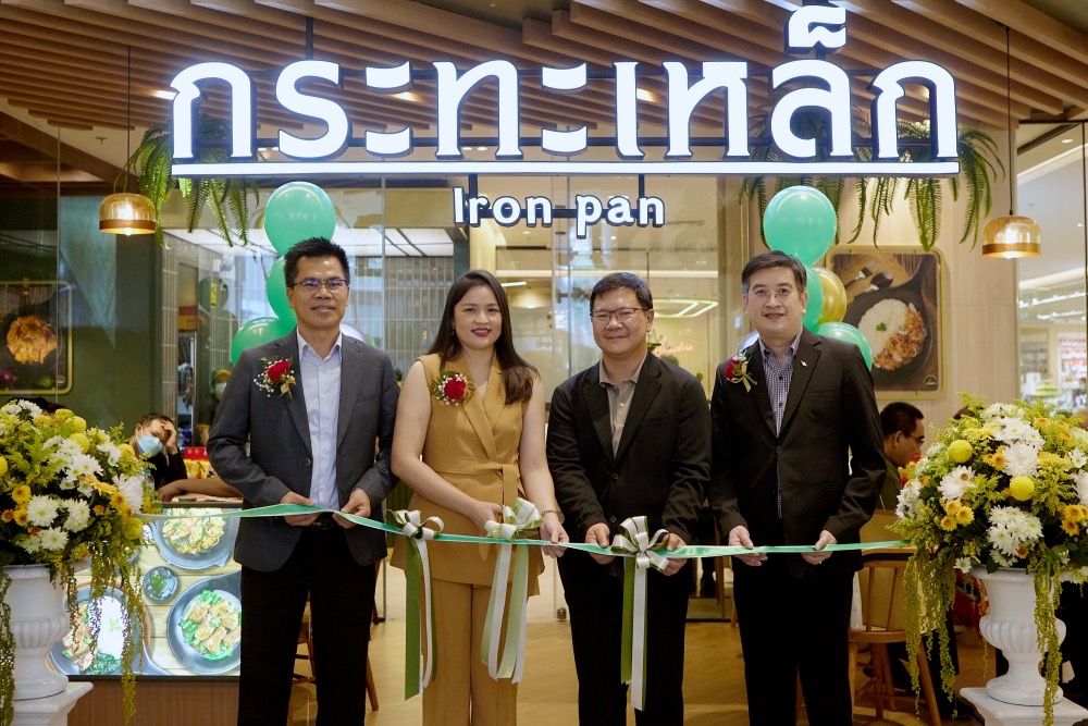 เปิดแล้ว! สตรีทฟู้ดพรีเมียม ร้านกระทะเหล็ก สาขาศูนย์สิริกิติ์