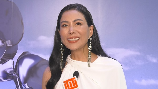  เชอรี่ รับ คิดถึงงานละคร ปลื้ม ถูกยกให้เป็นนางเอกดาวค้างฟ้า (มีคลิป)       