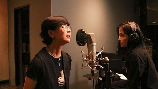 “เปิ้ล หัทยา-ลูกหนุน” ถ่ายทอดบทเพลง “รักเธอ รักเธอคนเดียว” ระลึกถึง “ตั้ว ศรัณยู” (มีคลิป) “เปิ้ล หัทยา-ลูกหนุน” ถ่ายทอดบทเพลง “รักเธอ รักเธอคนเดียว” ระลึกถึง “ตั้ว ศรัณยู” (มีคลิป)