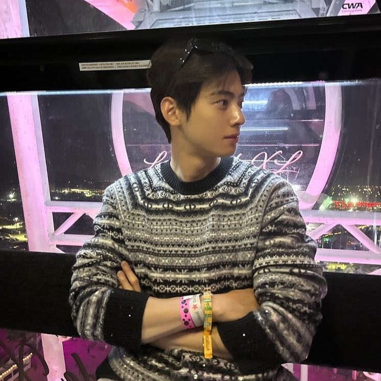 น่ารักเท่าโลก!! 'ลิซ่า BLACKPINK' กระทบไหล่ 'Billie Eilish - Tyga - Dominik Fike' น่ารักเท่าโลก!! 'ลิซ่า BLACKPINK' กระทบไหล่ 'Billie Eilish - Tyga - Dominik Fike'