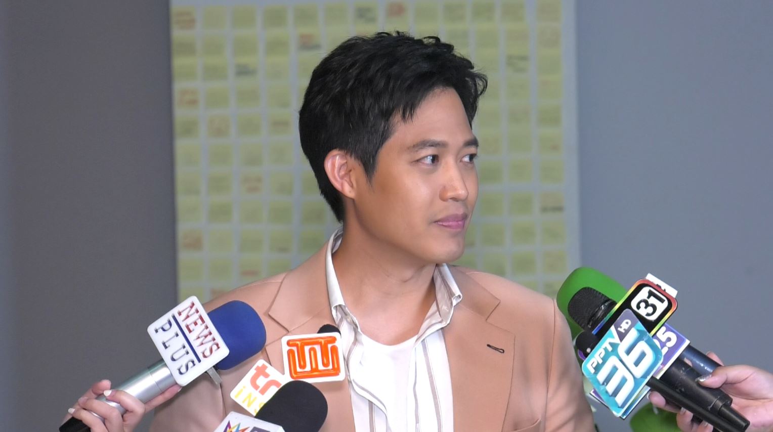 อยากให้คิดก่อนพิมพ์!! ตู่ ภพธร แจงเหตุผลป้อง พลอย ภัทรากร