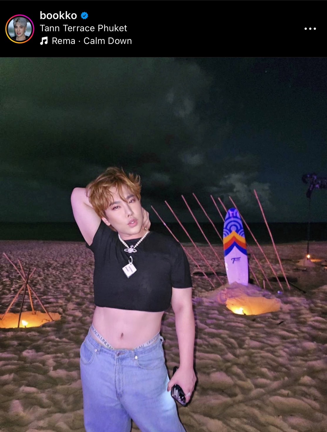 บุ๊คโก๊ะ โพสต์ภาพย้อนวัย พร้อมข้อความซึ้ง...ไม่เคยอายอดีต และจะไม่หยุดพัฒนาตัวเอง บุ๊คโก๊ะ โพสต์ภาพย้อนวัย พร้อมข้อความซึ้ง...ไม่เคยอายอดีต และจะไม่หยุดพัฒนาตัวเอง