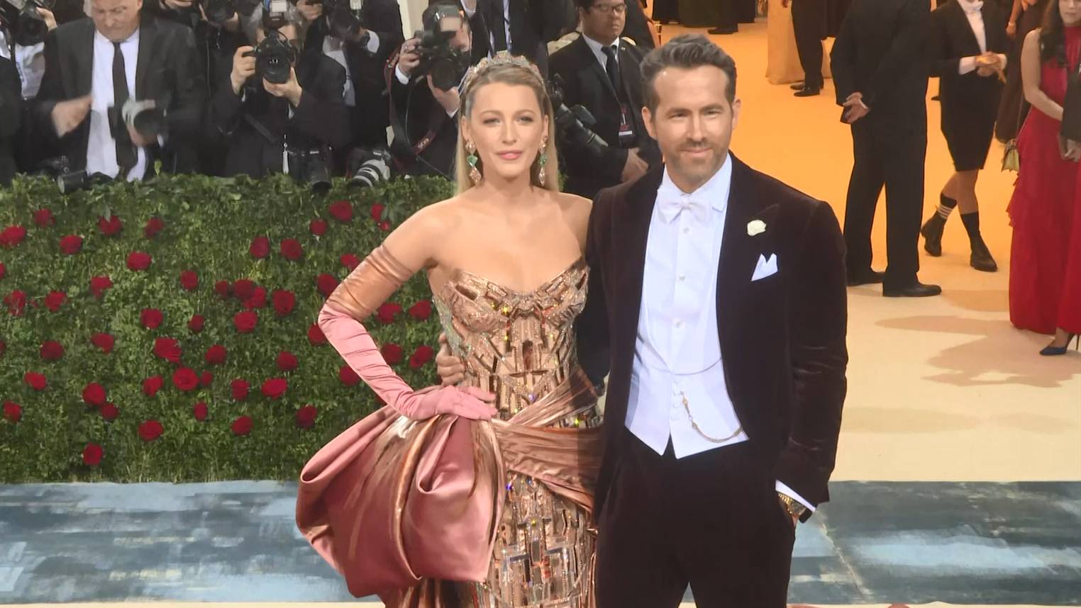 คิม คาร์เดเชียน นำทีมคนดังติดลิสต์แต่งตัวดีสุดงาน Met Gala ปี 2022
