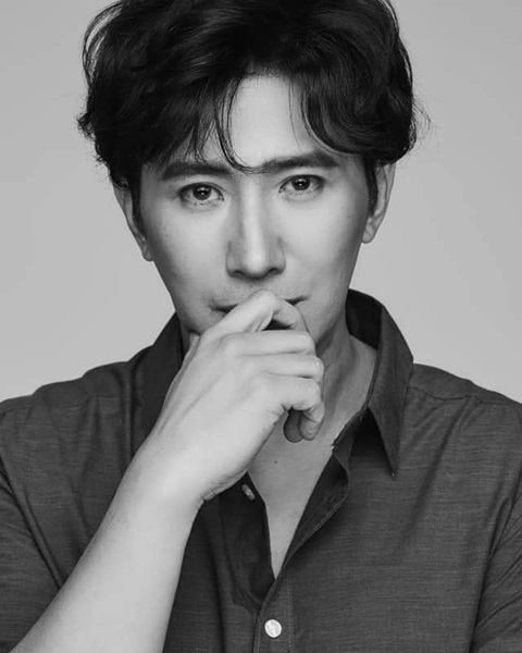 หนุ่ม กรรชัย ถึงกับสับสน!! หลังผลตรวจผู้กำกับเปลี่ยน ไม่พบเชื้อโควิด-19!! หนุ่ม กรรชัย ถึงกับสับสน!! หลังผลตรวจผู้กำกับเปลี่ยน ไม่พบเชื้อโควิด-19!!