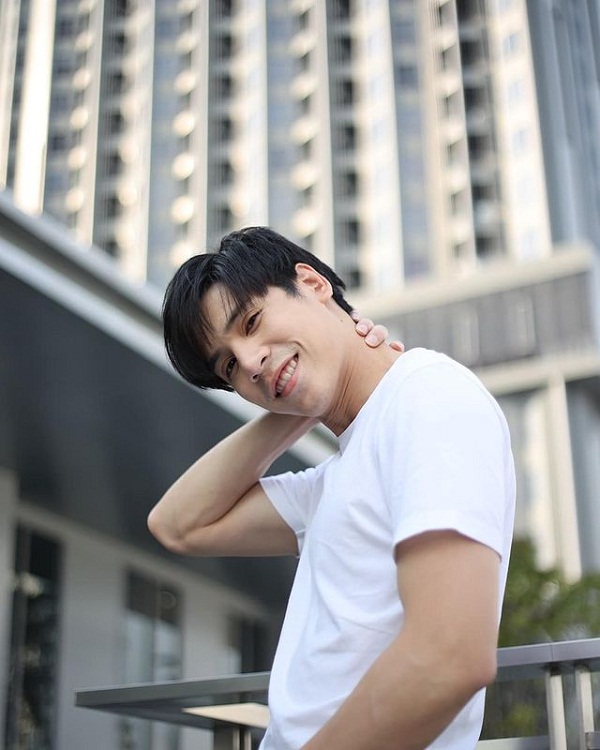  “เจษ เจษฎ์พิพัฒ”  ยันรักยังหวาน “วิว”  แม้ไม่ได้เจอบ่อย (มีคลิป)