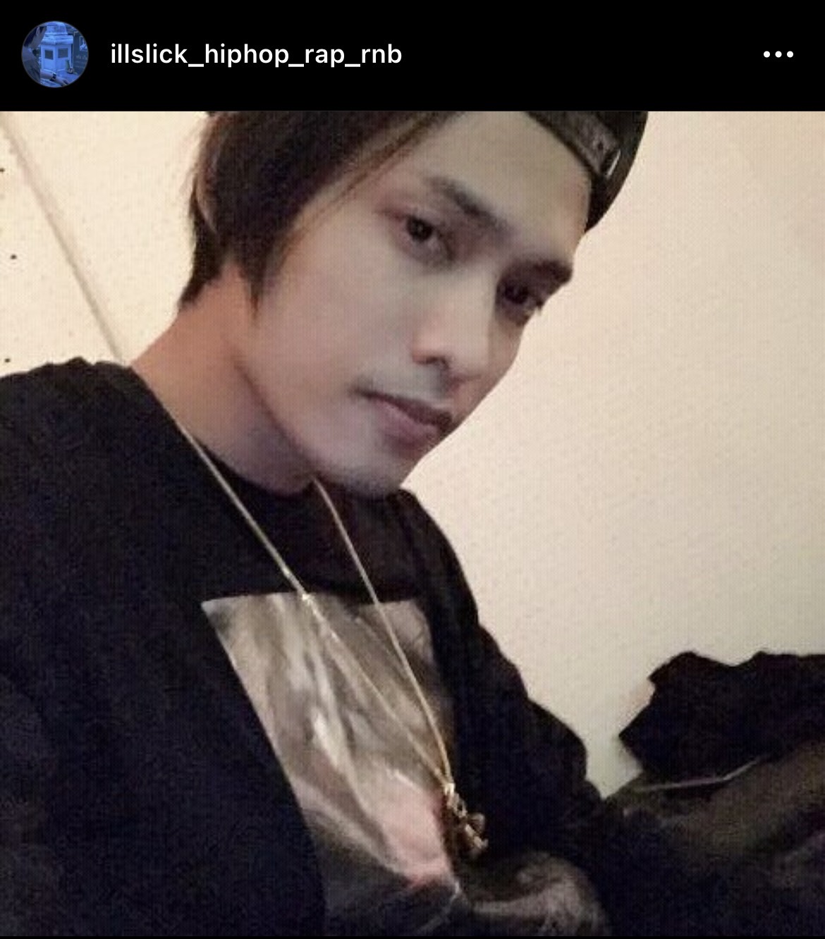 ย้อนส่องประวัตผลงาน Illslick นักร้องแร๊ปเปอร์ชื่อดัง ย้อนส่องประวัตผลงาน Illslick นักร้องแร๊ปเปอร์ชื่อดัง
