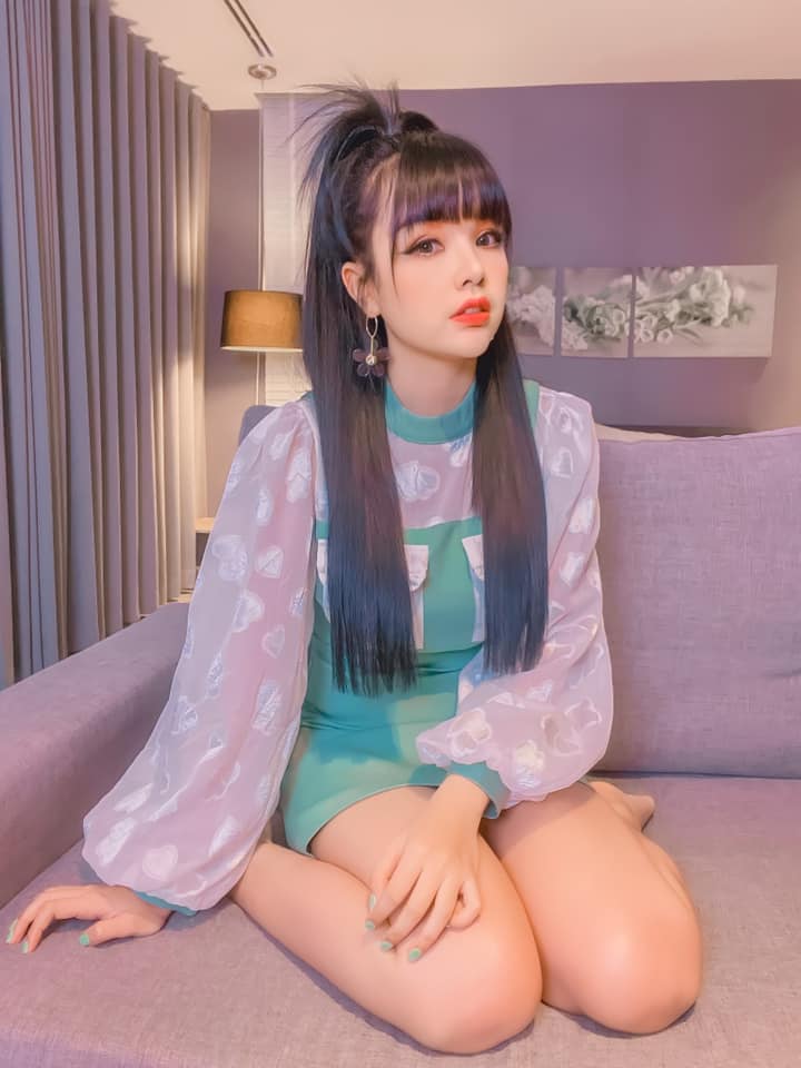 เจนนี่ รัชนก วอนอย่าเอาตนไปเปรียบใครให้เป็นดราม่า หลังแฟนๆชมลุคใหม่คล้าย ลิซ่า BLACKPINK เจนนี่ รัชนก วอนอย่าเอาตนไปเปรียบใครให้เป็นดราม่า หลังแฟนๆชมลุคใหม่คล้าย ลิซ่า BLACKPINK