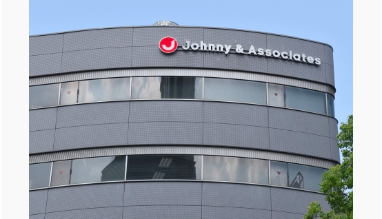 แฉไม่ยั้ง!! อดีตเด็กฝึกหนุ่มถูกผู้ก่อตั้งค่าย J-Pop ชื่อดัง ล่วงละเมิดทางเพศเกินสิบครั้ง แฉไม่ยั้ง!! อดีตเด็กฝึกหนุ่มถูกผู้ก่อตั้งค่าย J-Pop ชื่อดัง ล่วงละเมิดทางเพศเกินสิบครั้ง