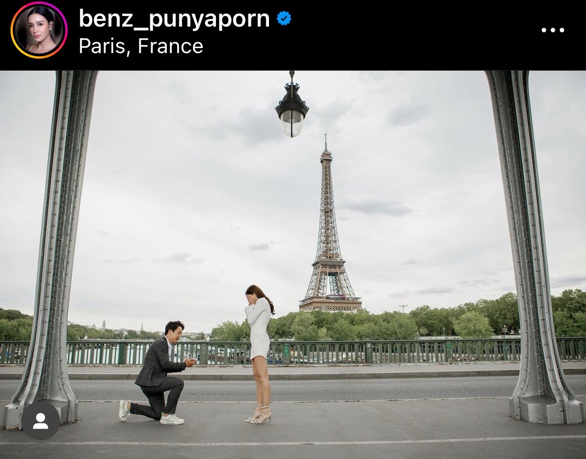 เตรียมสละโสด!! เบนซ์ ปุณยาพร ถูกแฟนหนุ่มคุกเข่าขอแต่งงาน
