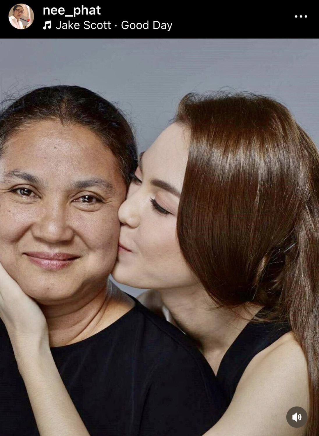 ส่องภาพวัยเด็ก หลัง แม่นีย์ โพสต์อวยพรวันเกิด แมท ภีรนีย์ ส่องภาพวัยเด็ก หลัง แม่นีย์ โพสต์อวยพรวันเกิด แมท ภีรนีย์