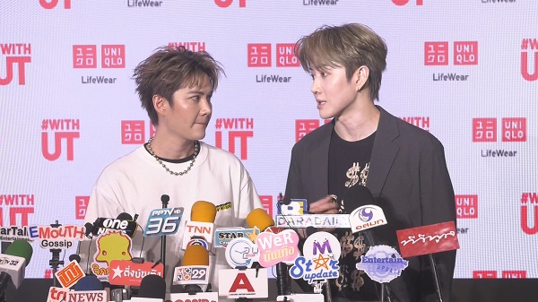 กอล์ฟ-ไมค์ ร่วมงานกันในรอบ10ปี ฝากแฟนๆ เก็บเงินเตรียมซื้อตั๋วคอนเสิร์ต (มีคลิป) กอล์ฟ-ไมค์ ร่วมงานกันในรอบ10ปี ฝากแฟนๆ เก็บเงินเตรียมซื้อตั๋วคอนเสิร์ต (มีคลิป)