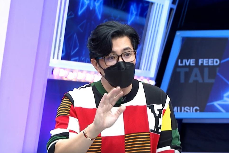 หนุ่ม กรรชัย เผยเป็นห่วงความรู้สึก อัจฉริยะ  พร้อมเล่าเหตุการณ์เรื่องวุ่นๆ กลางรายงาน 