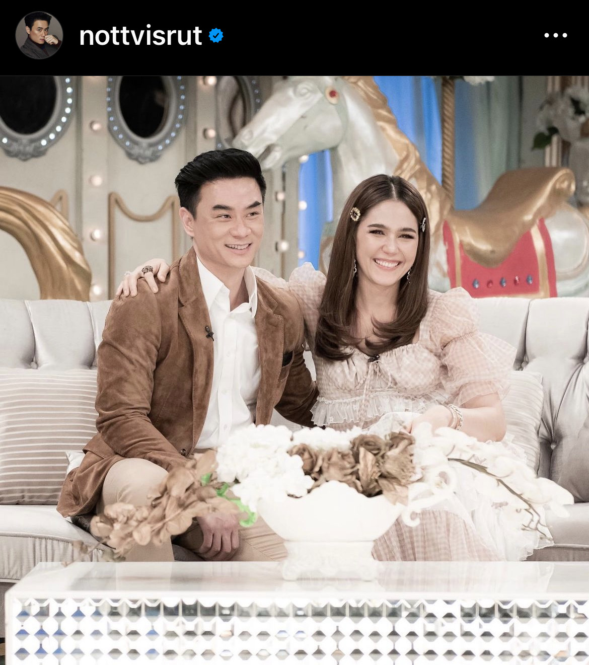 ชมพู่ อารยา เคลียร์ประเด็นสามี น็อต วิศรุต หลังถูกโยงมีบ้านน้อย! ชมพู่ อารยา เคลียร์ประเด็นสามี น็อต วิศรุต หลังถูกโยงมีบ้านน้อย!