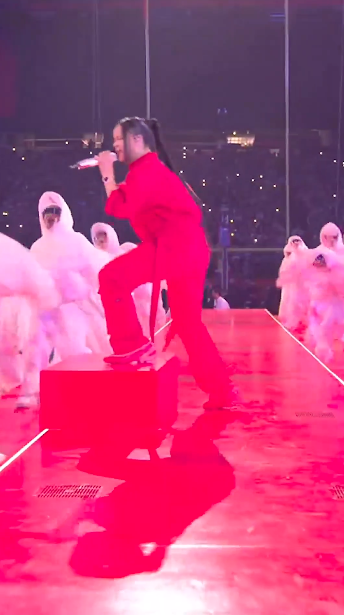 ตั้งท้องทายาทคนที่2!! ตัวแทน ‘ริฮานน่า’ ยืนยันหลังโชว์พักครึ่ง Super Bowl ตั้งท้องทายาทคนที่2!! ตัวแทน ‘ริฮานน่า’ ยืนยันหลังโชว์พักครึ่ง Super Bowl