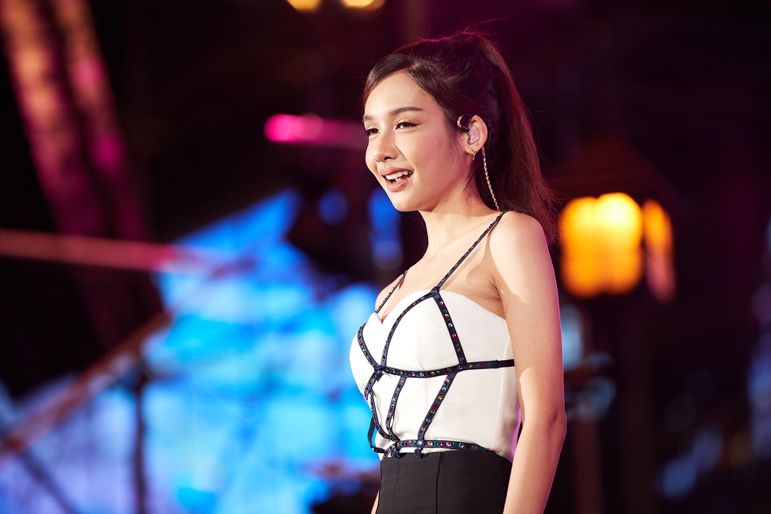 สวัสดีปีใหม่ 2566  บรรยากาศเคานต์ดาวน์ต้อนรับปีกระต่าย