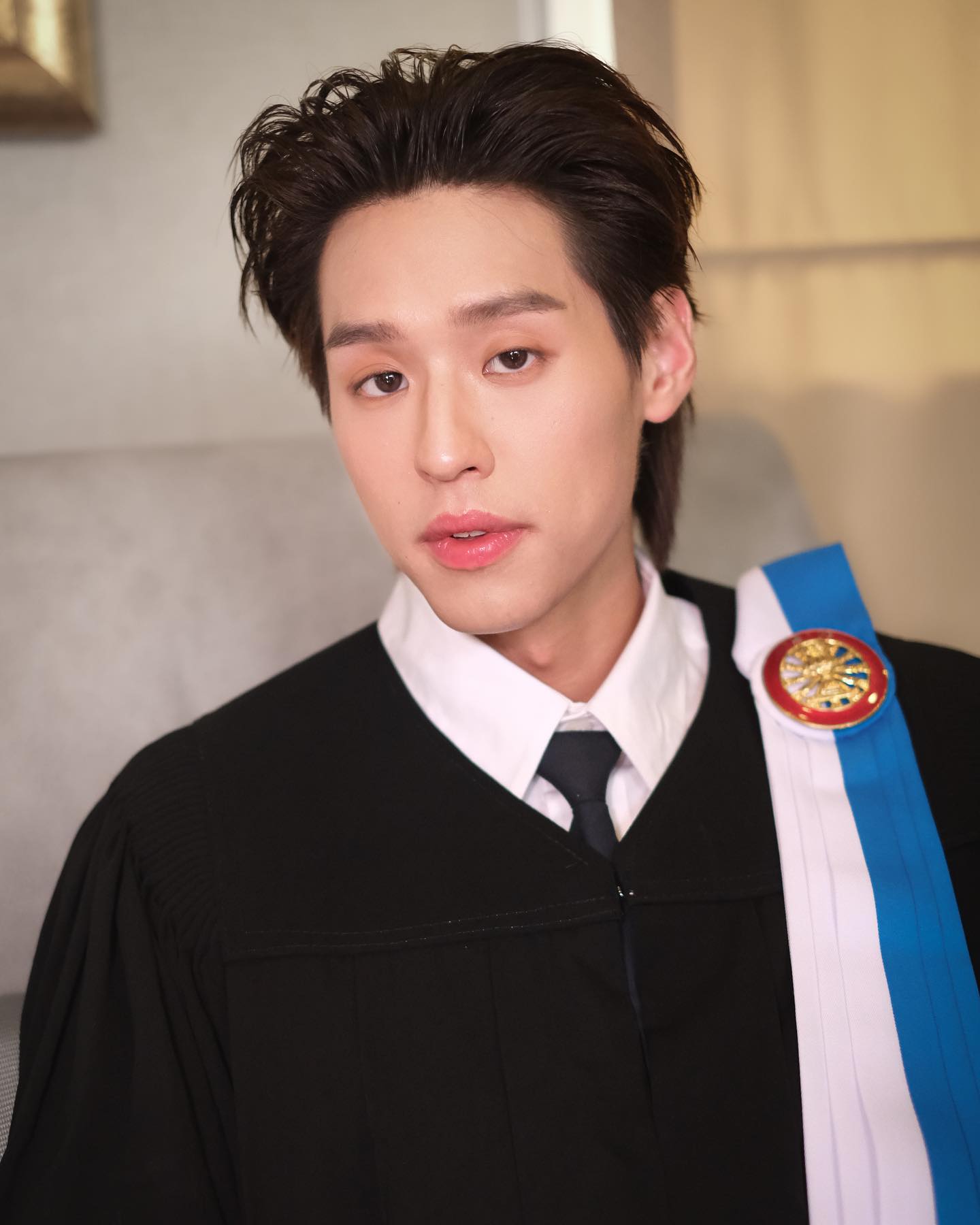 แสดงความยินดี บิวกิ้น พุฒิพงศ์ เผยภาพชุดครุย เรียนจบด้วยเกียรตินิยมอันดับ 2