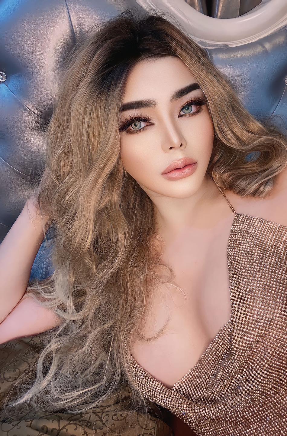 แม่เวฟเจ้าหญิงศัลยกรรม คือใคร เส้นทางชีวิตสุดแกร่งก่อนจะเป็นเจ้าแม่ความงาม แม่เวฟเจ้าหญิงศัลยกรรม คือใคร เส้นทางชีวิตสุดแกร่งก่อนจะเป็นเจ้าแม่ความงาม