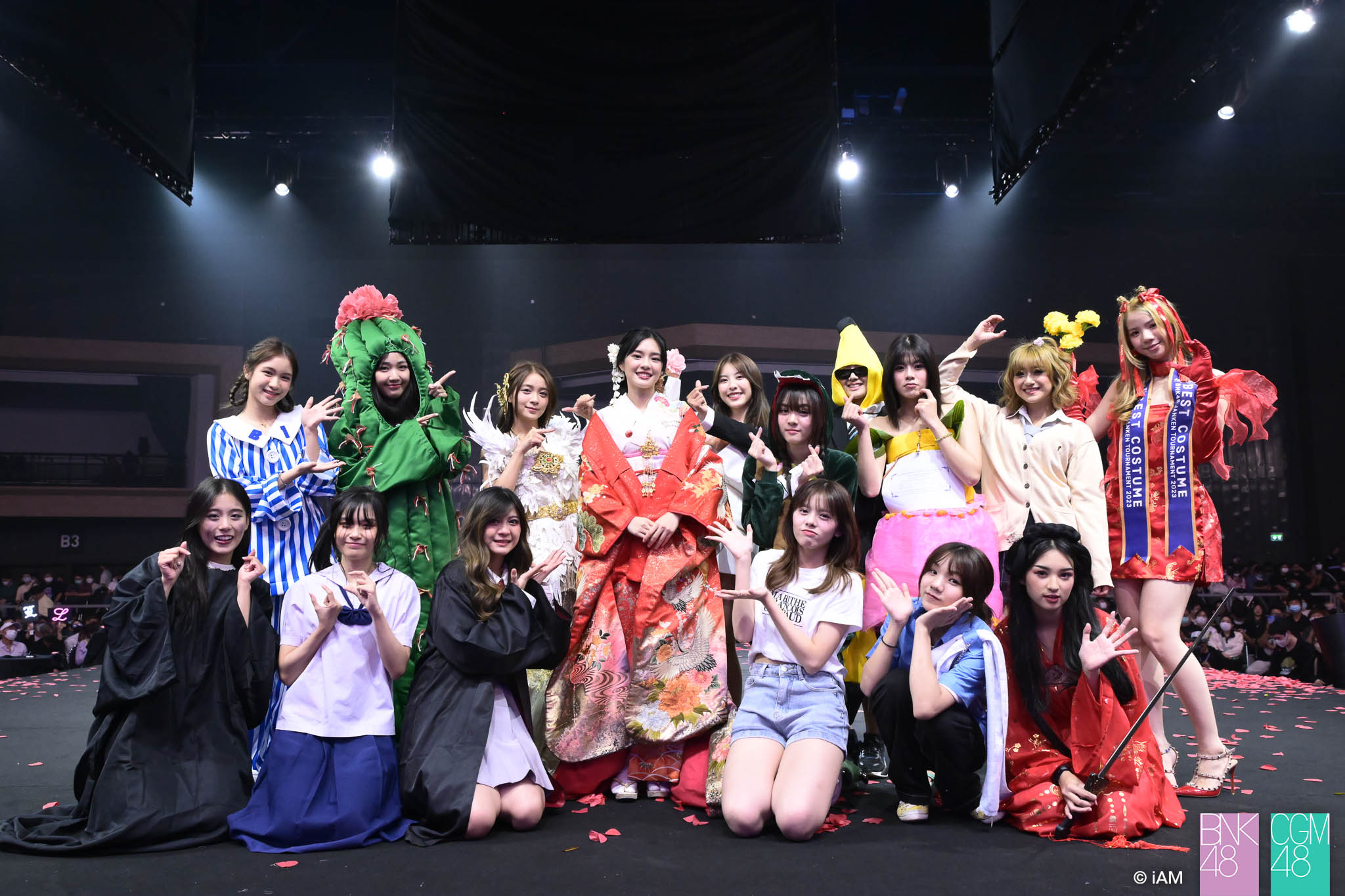 เส้นทางความสำเร็จของ เฌอปราง อารีย์กุล ในฐานะสมาชิกวง BNK48 เส้นทางความสำเร็จของ เฌอปราง อารีย์กุล ในฐานะสมาชิกวง BNK48