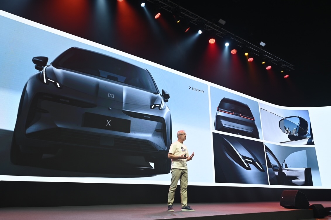 ZEEKR (ซีเคอร์) เปิดตัว ZEEKR X รถ EV แบบ Compact SUV หรู ราคาเริ่มต้น 1.19 ล้านบาท ZEEKR (ซีเคอร์) เปิดตัว ZEEKR X รถ EV แบบ Compact SUV หรู ราคาเริ่มต้น 1.19 ล้านบาท