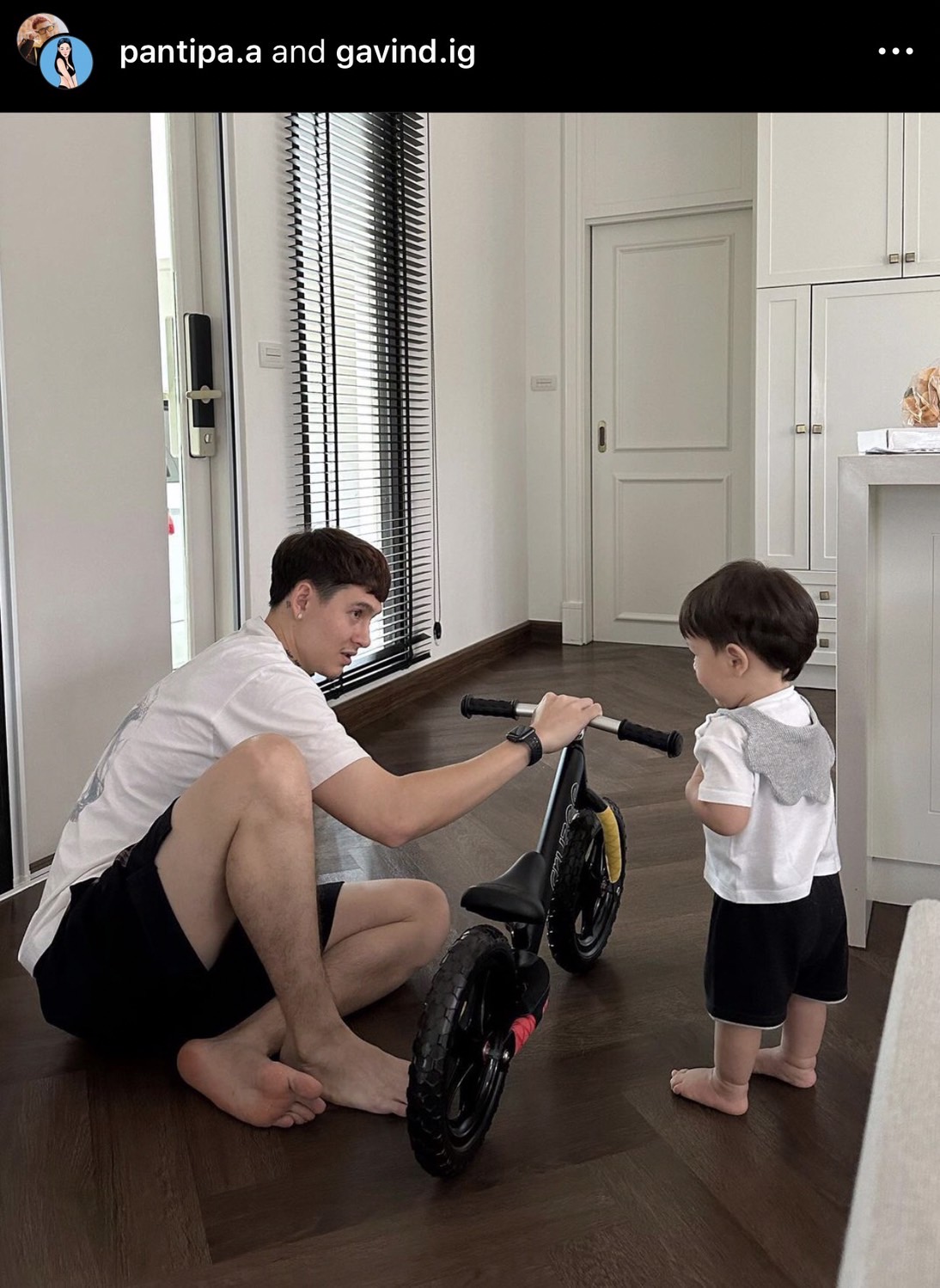 เกินใจจะอดทน ปุ้มปุ้ย-กวินท์ เผยโฉมหน้าลูกครั้งแรก แฟนๆแห่ชมน่ารัก เกินใจจะอดทน ปุ้มปุ้ย-กวินท์ เผยโฉมหน้าลูกครั้งแรก แฟนๆแห่ชมน่ารัก