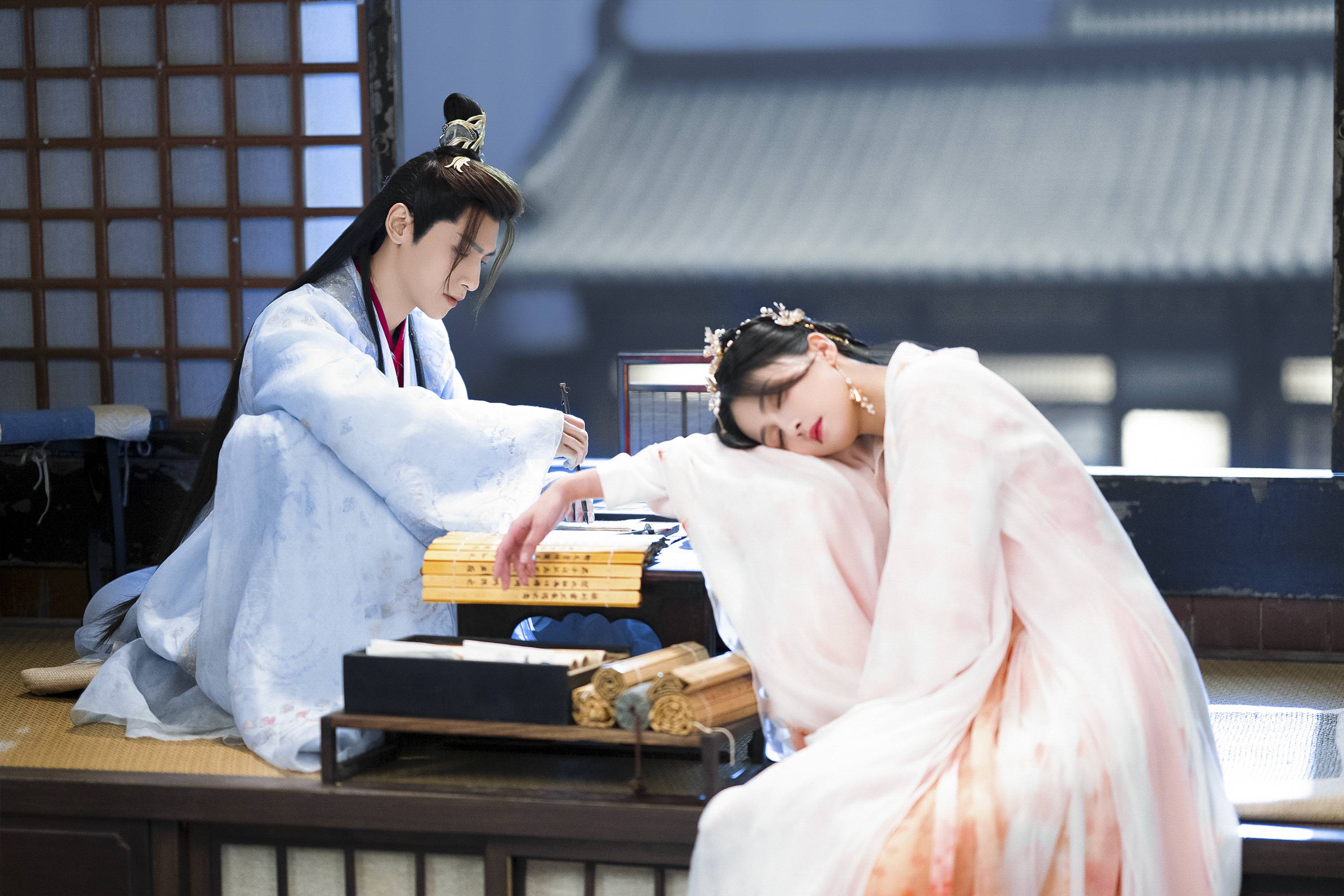 ฟินได้ทั้งพากย์-ซับไทย!! 'จันทราอัสดง' ลงจอทรูวิชั่นส์ สาวก ‘หลัวอวิ๋นซี - ไป๋ลู่’ ห้ามพลาด