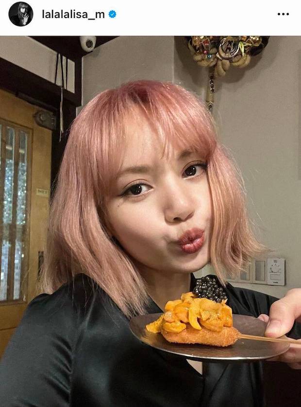 ไอด้อลอวยพร!! ลิซ่า-เตนล์-มินนี่ นำทัพศิลปินต่างแดนสวัสดีปีใหม่ ไอด้อลอวยพร!! ลิซ่า-เตนล์-มินนี่ นำทัพศิลปินต่างแดนสวัสดีปีใหม่