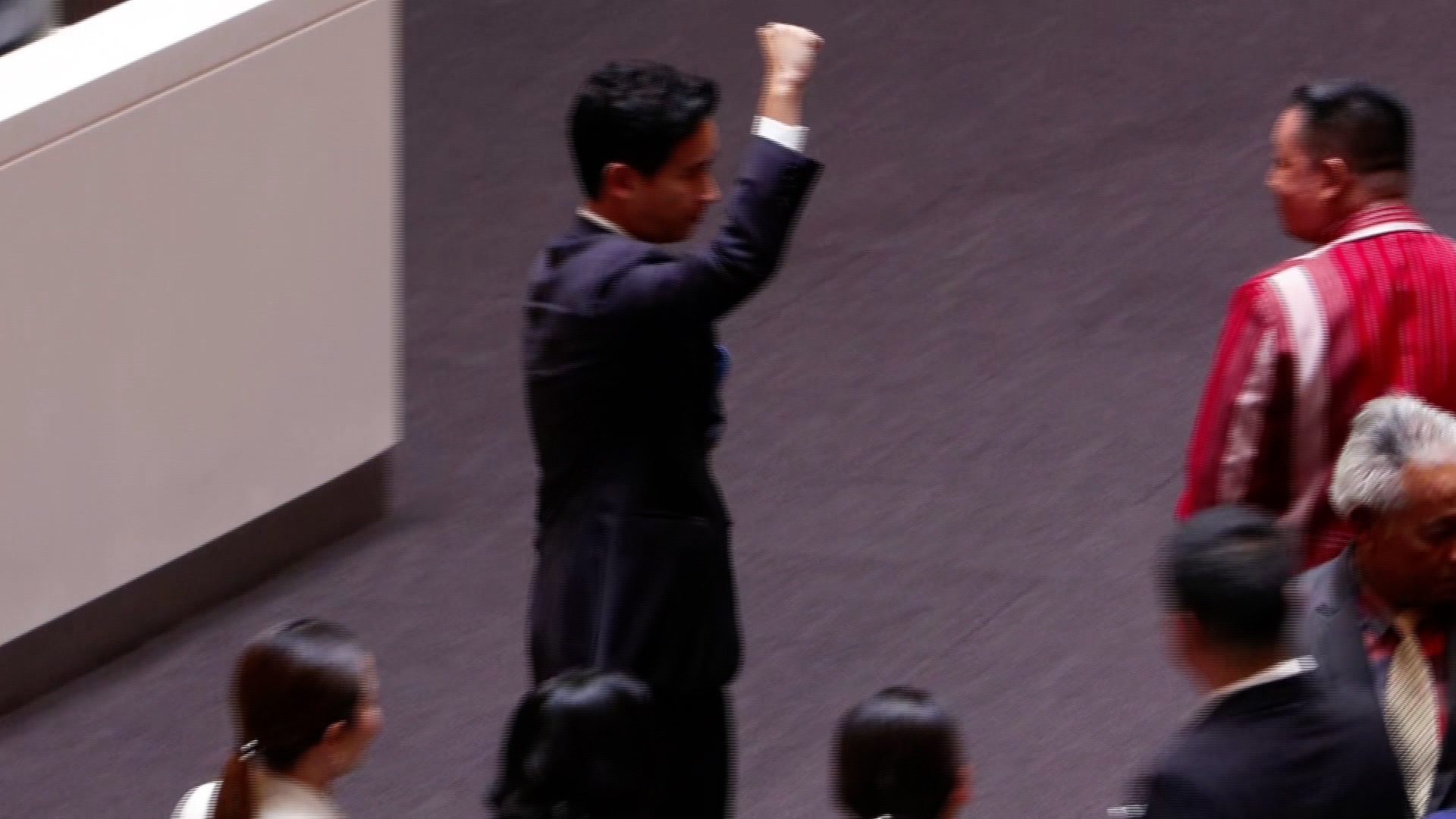 เพื่อไทยพลิกขั้ว ตั้งรัฐบาลใหม่ไร้ก้าวไกล? เพื่อไทยพลิกขั้ว ตั้งรัฐบาลใหม่ไร้ก้าวไกล?