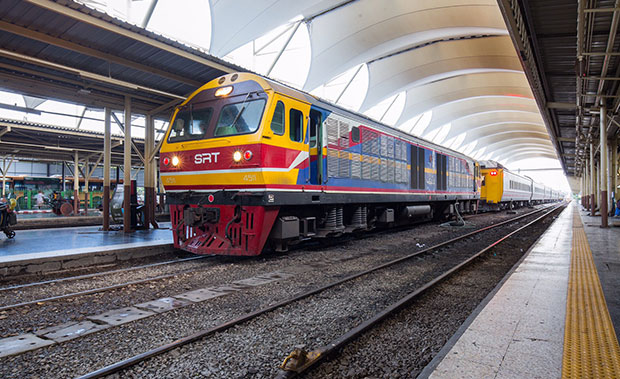 “ระบบรางไทย รถจักรไอน้ำ สู่ ไฮสปีด เทรน (ตอน 1) “ระบบรางไทย รถจักรไอน้ำ สู่ ไฮสปีด เทรน (ตอน 1)