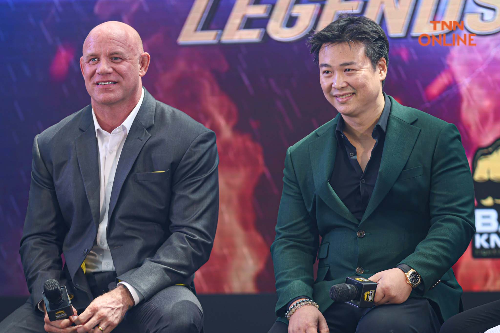 “บัวขาว” ดวล “แสนชัย” ชกจริง เจ็บจริง ดวลเดือดด้วยมือเปล่าในศึก BKFC Thailand ครั้งที่ 5 - LEGENDS OF SIAM