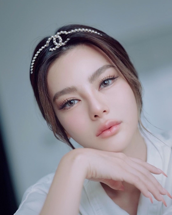 ดิว อริสรา ไกล่เกลี่ยคู่กรณี คดีหมิ่นประมาทไม่สำเร็จ