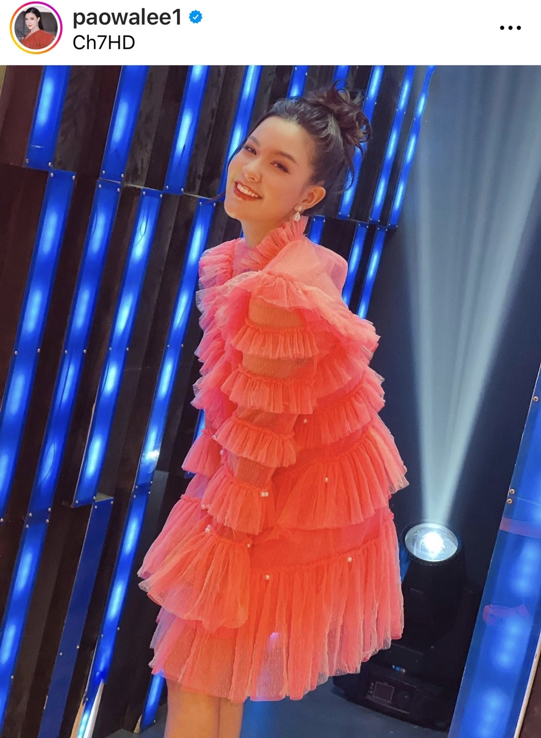 เปาวลี ทำบุญวันเกิด อายุครบ 31 ปี ไหว้ขอพร แม่ผึ้ง พุ่มพวง เปาวลี ทำบุญวันเกิด อายุครบ 31 ปี ไหว้ขอพร แม่ผึ้ง พุ่มพวง