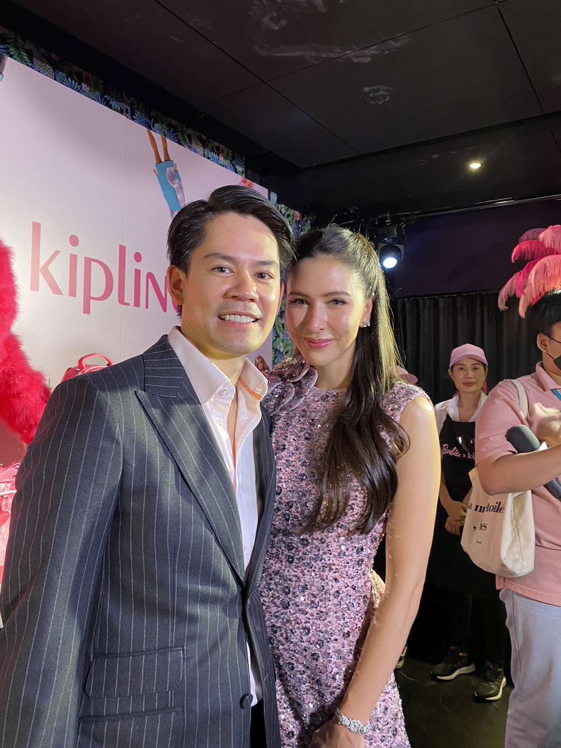 ศรีริต้า เผยเหมือนถูกรางวัลที่ 1 มี กรณ์ เป็นสามี ศรีริต้า เผยเหมือนถูกรางวัลที่ 1 มี กรณ์ เป็นสามี