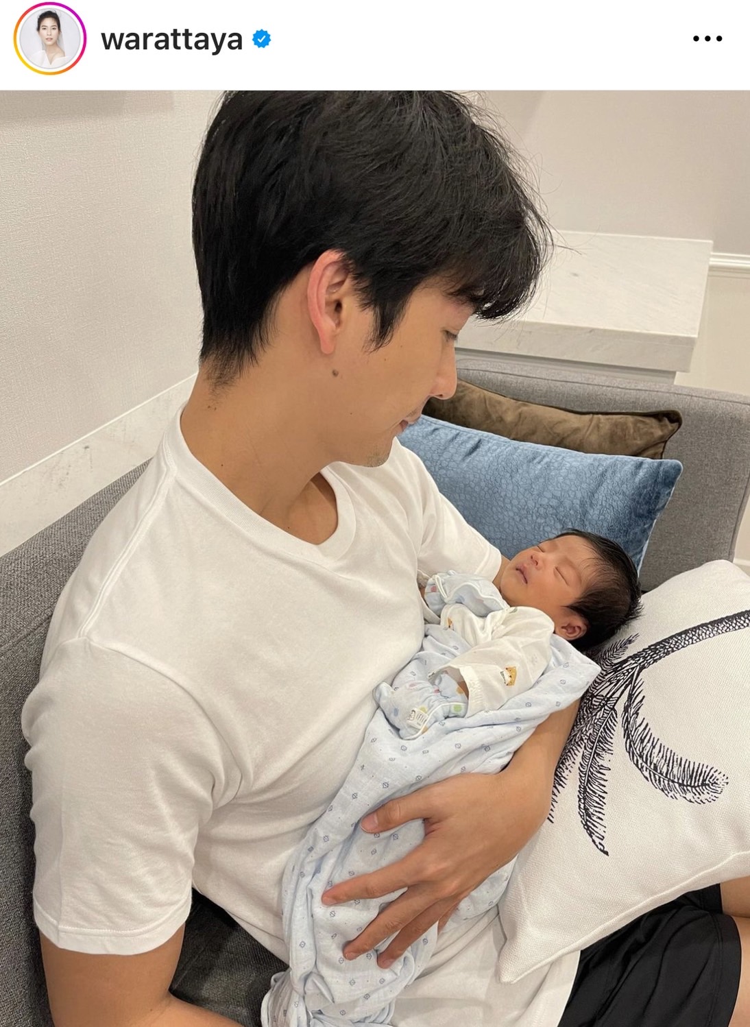 จุ๋ย เผยภาพคุณพ่อป้ายแดง พุฒ ดูแลลูกน้อย น้องพีร์เจ 