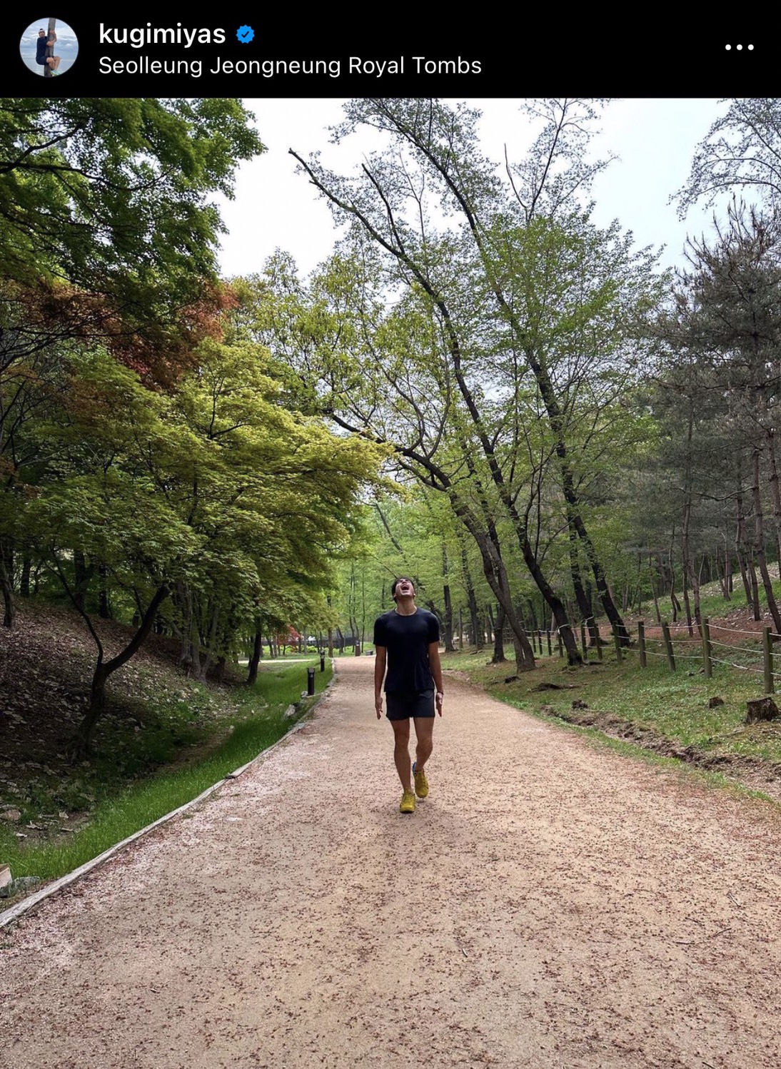 ณเดชน์-ญาญ่าความคลั่งรักไม่เคยลด กุมมือสวีทกันถึงเกาหลี