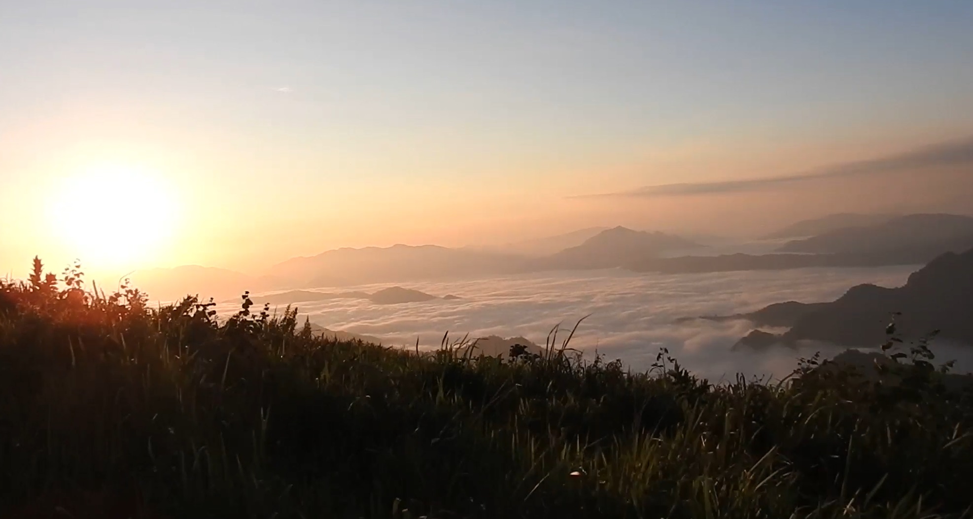 ภูชี้ฟ้า เปิดให้ท่องเที่ยวแล้ววันนี้ หลังเจอวิกฤตไฟป่าหมอกควัน