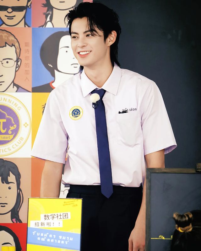 ตี๋กลับแล้วครับ!! แห่ส่ง ‘ดีแลน หวัง’ แน่นสนามบิน หลังเสร็จถ่ายทำ Keep Running ในไทย