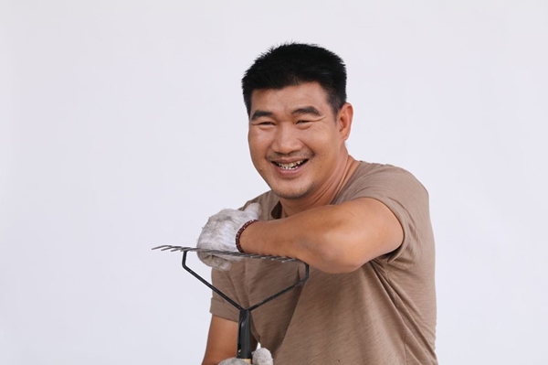 จับคู่กรณี สมรักษ์ คำสิงห์  หลังโกงเงินค่าลอตเตอรี่