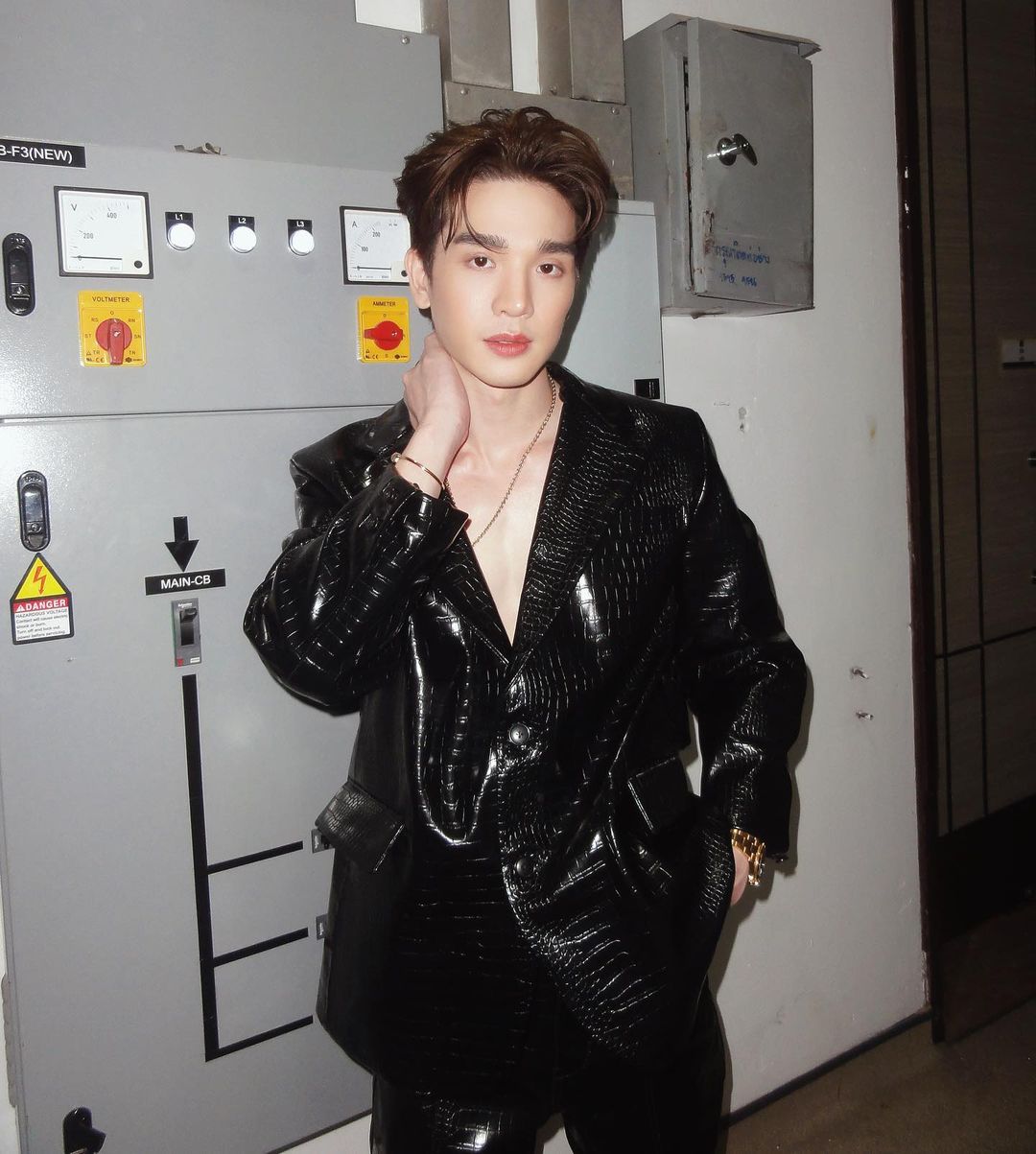 ชาวเน็ตถาม ตงตง กฤษกร เปิดตัวรักใหม่? หลังมีภาพดินเนอร์กับสาวสวย