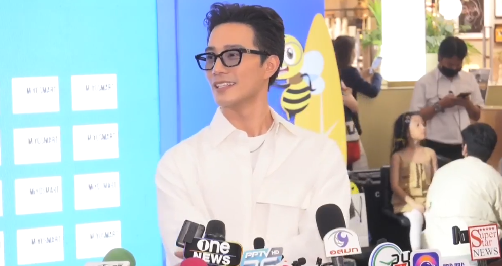 บี้ ธรรศภาคย์ เผย เสียดายคอนเสิร์ตถูกยกเลิกกะทันหัน เตรียมเก็บโชว์ไว้แสดงงานต่อไป บี้ ธรรศภาคย์ เผย เสียดายคอนเสิร์ตถูกยกเลิกกะทันหัน เตรียมเก็บโชว์ไว้แสดงงานต่อไป