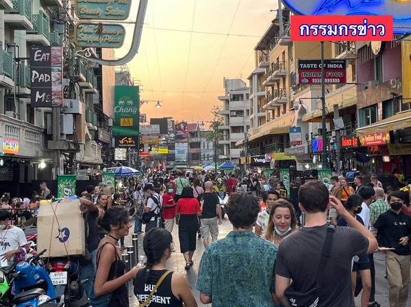  “สรยุทธ” แชร์ภาพสงกรานต์ถนนข้าวสารคึกคัก (มีคลิป)