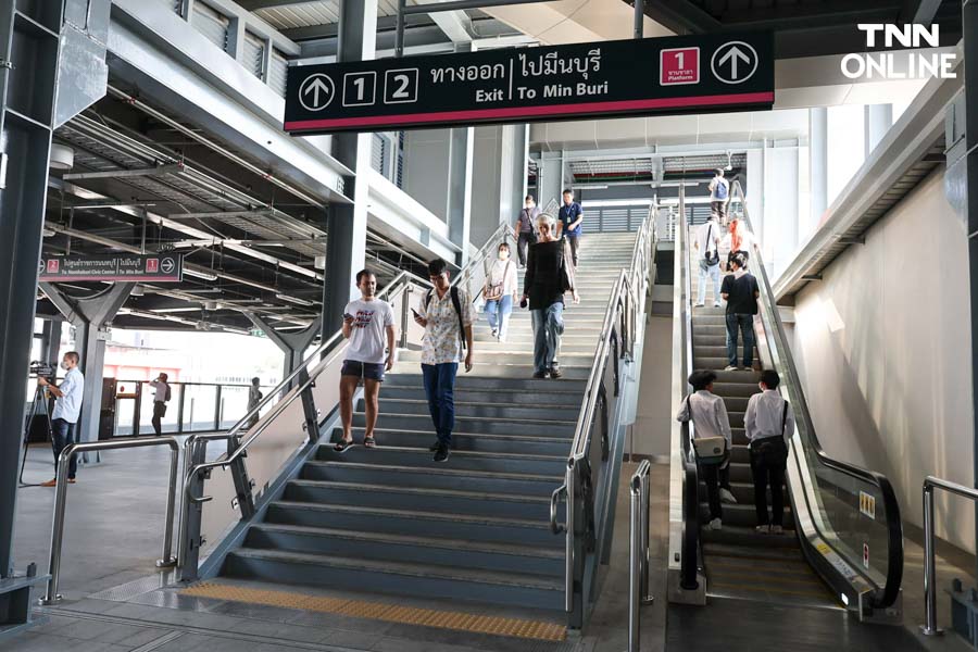 ปชช.ทดลองนั่งคึกคัก รถไฟฟ้ามหานครสายสีชมพู แคราย – มีนบุรี