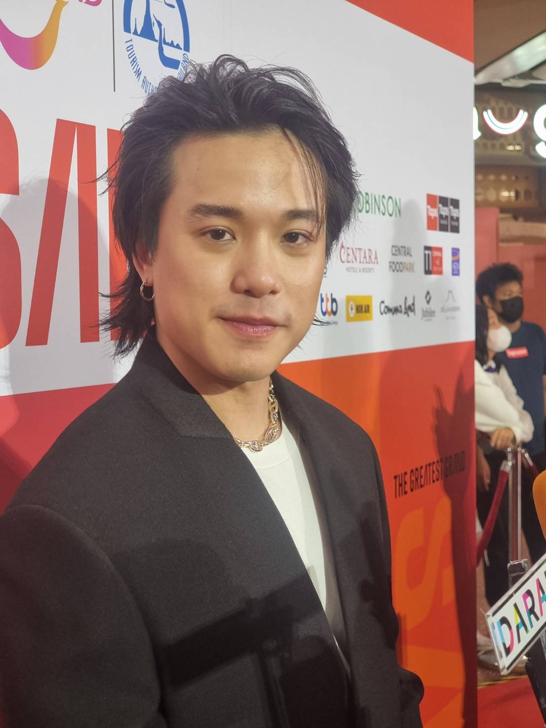 เจมส์ ธีรดนย์ อยากเรียนด้านเชฟ แย้มผลงานอาจได้ดูปลายปีนี้ เจมส์ ธีรดนย์ อยากเรียนด้านเชฟ แย้มผลงานอาจได้ดูปลายปีนี้